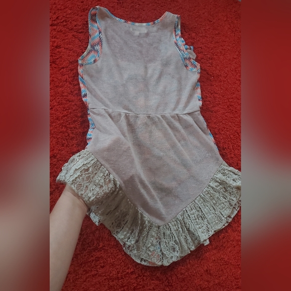 Tunic Top - Picture 2 of 4